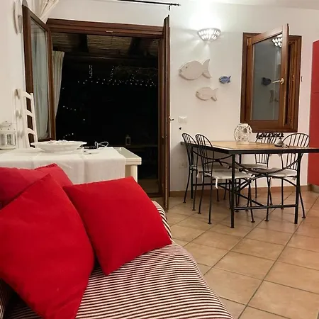 Casetta Del Borgo Apartment Olbia