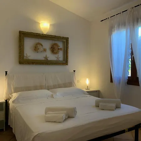 Casetta Del Borgo Apartment Olbia